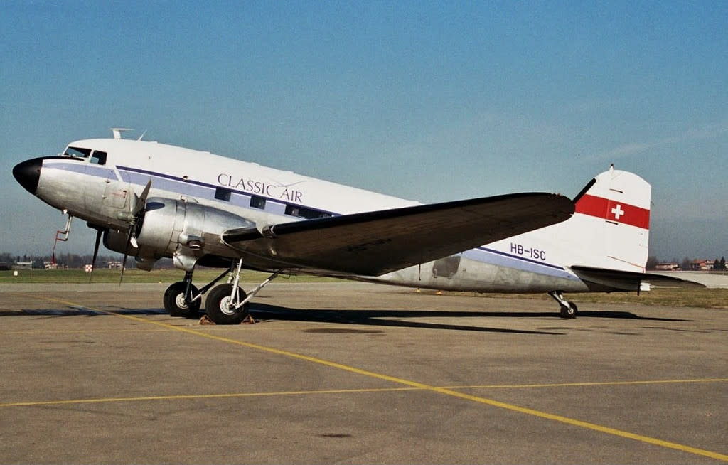 Classic Air Douglas C-47A (DC-3A-456) Skytrain