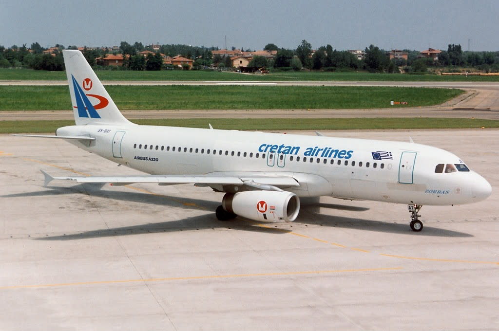Cretan Airlines Airbus A320-200
