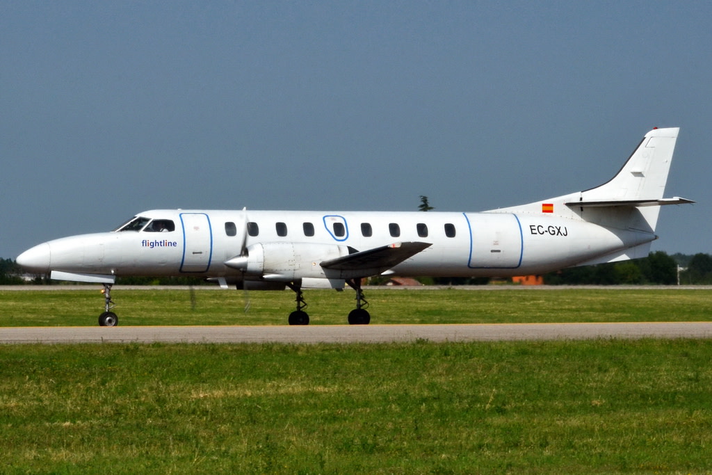 Flightline Swearingen SA226-TC Metro II