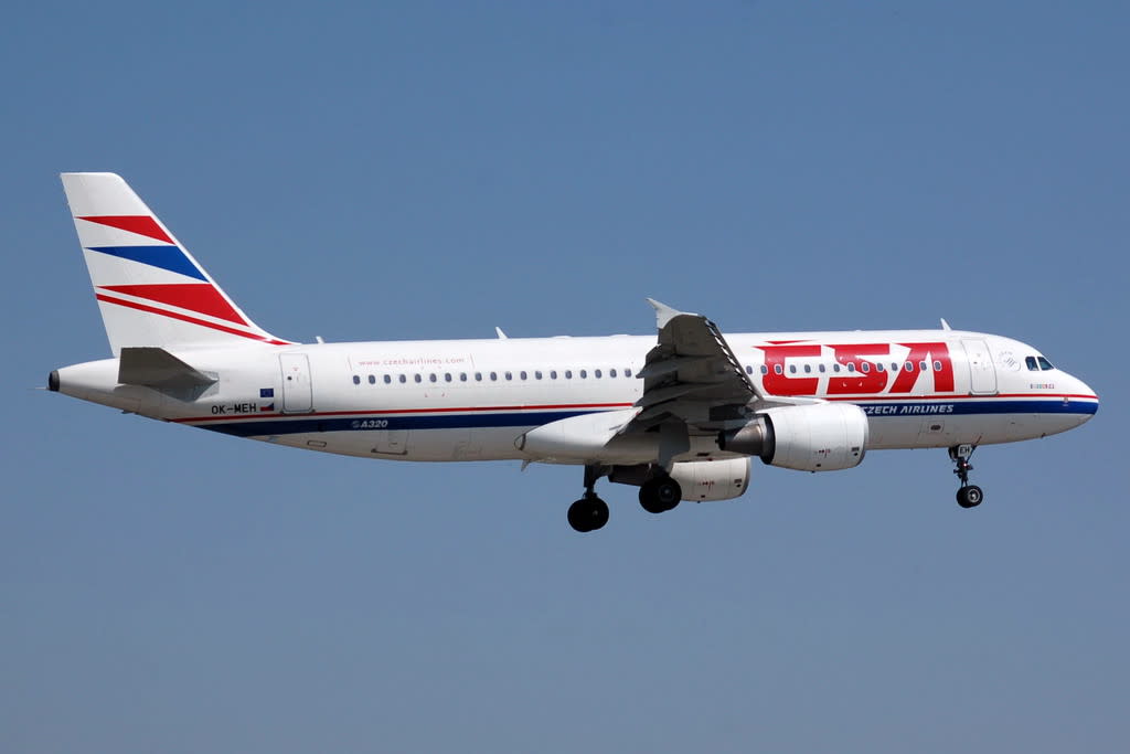 Csa - Czech Airlines Airbus A320-200