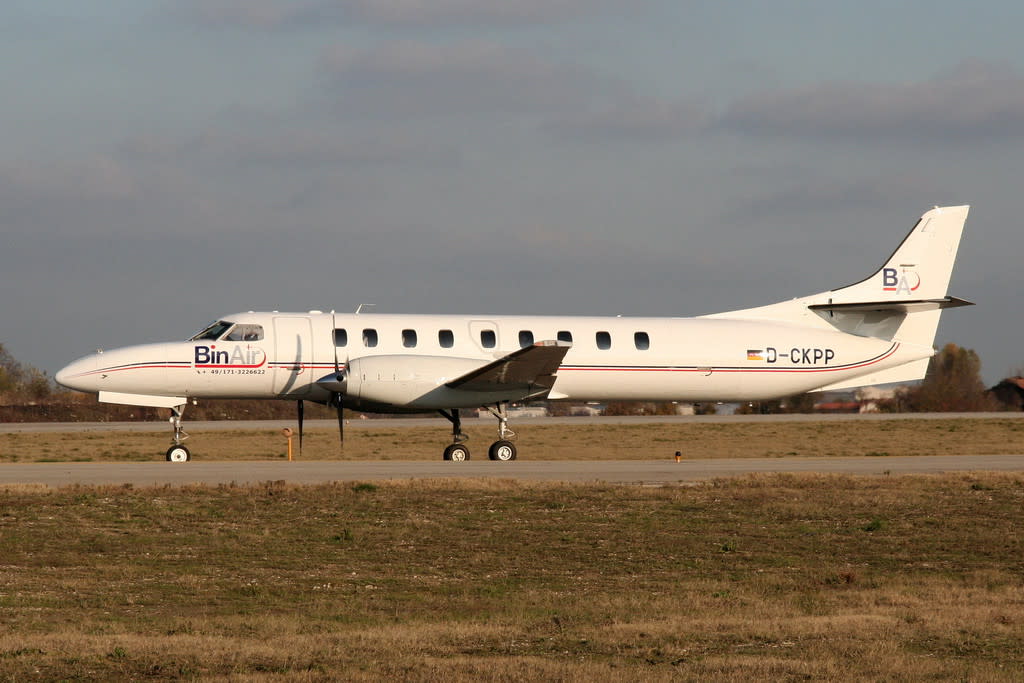 Binair Aero Service Fairchild SA227-DC Metro II