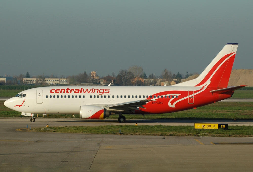 Centralwings Boeing 737-300