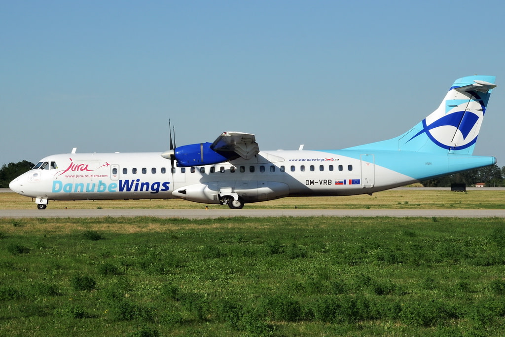 Danube Wings ATR 72-200