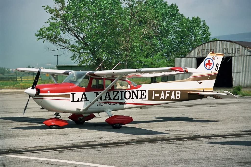 Private Reims-Cessna F172H Skyhawk