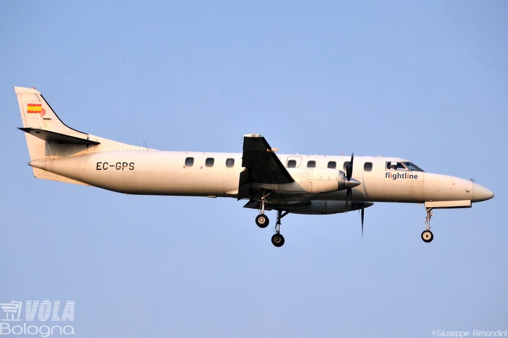 Flightline Fairchild SA227-AC Metro III
