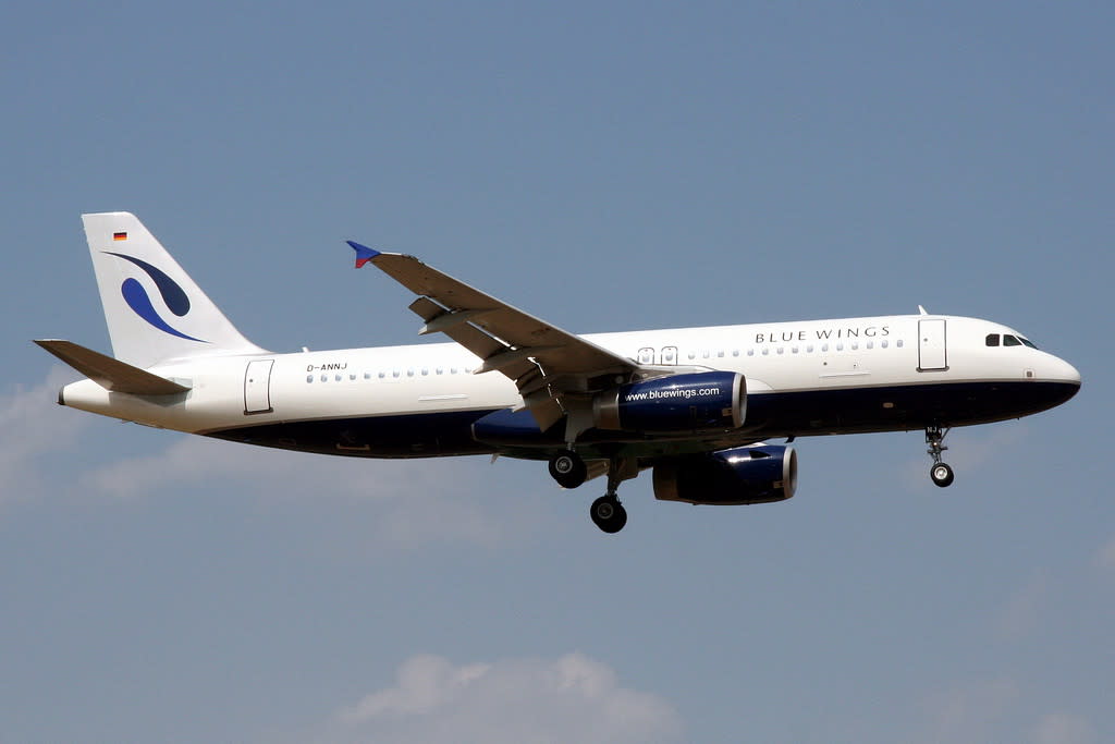 Blue Wings Airbus A320-200