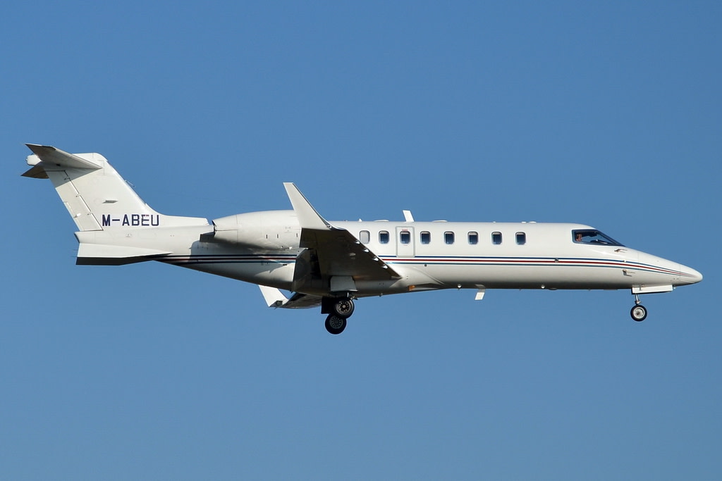Ryanair Learjet 45 