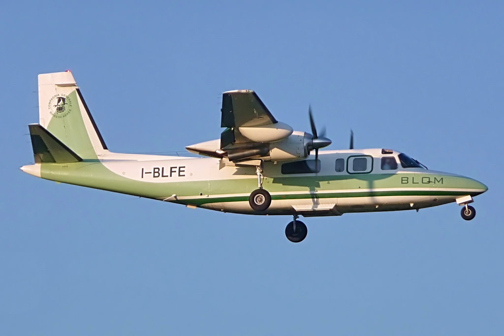Compagnia Generale Ripreseaeree Rockwell Commander 690C