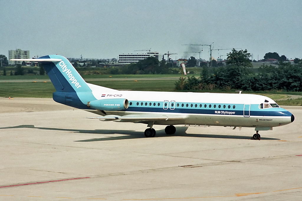 NLM City Hopper Fokker F28-4000 Fellowship