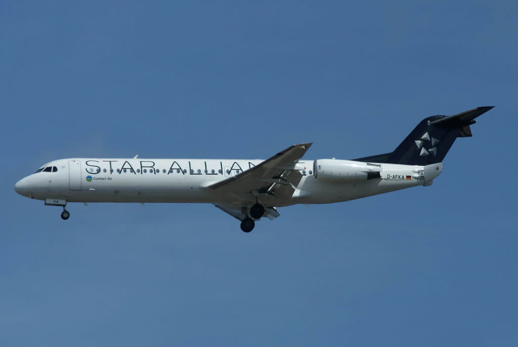 Contact Air Fokker 100