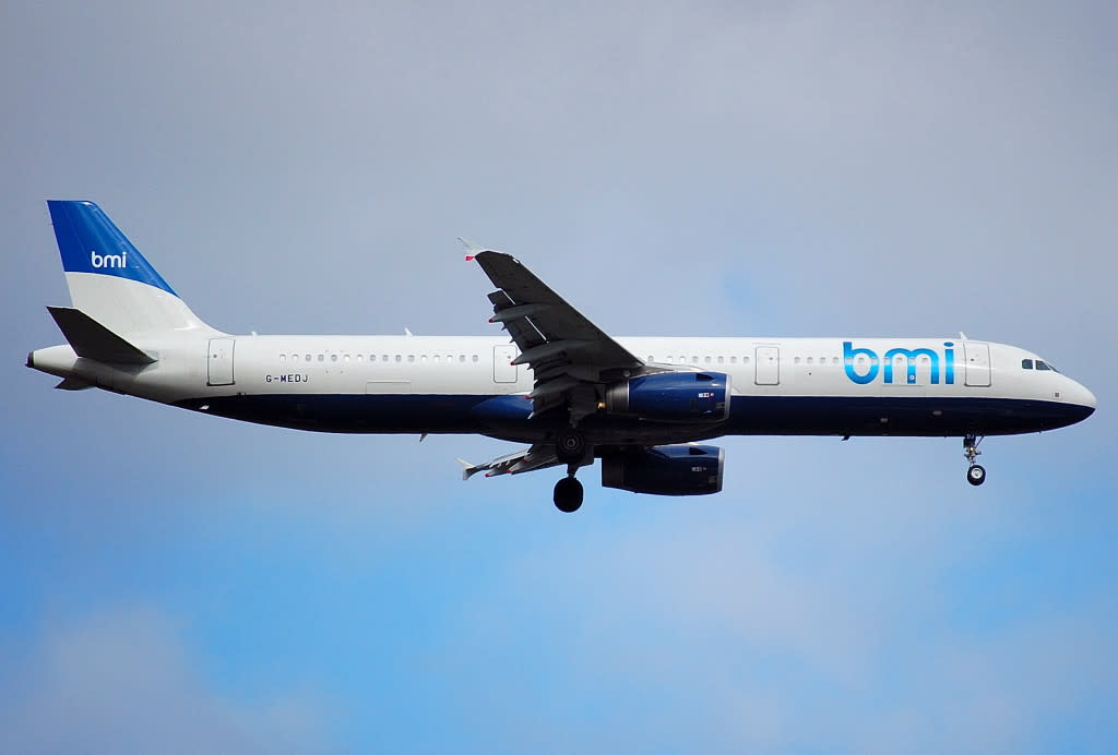 BMI British Midland Airbus A321-200