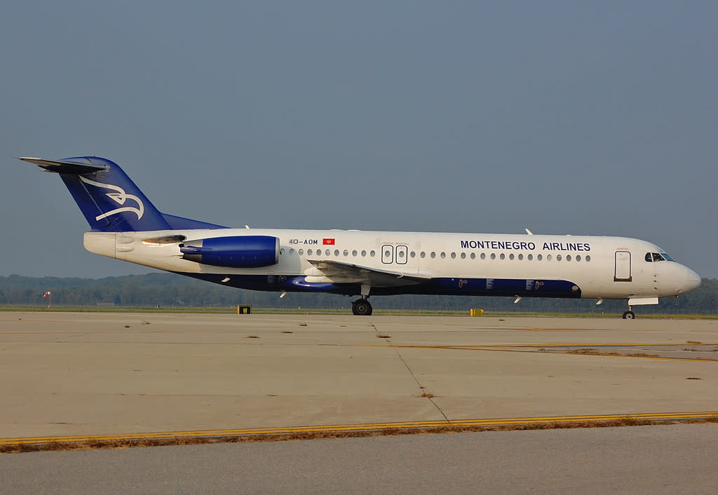 Montenegro Airlines Fokker 100