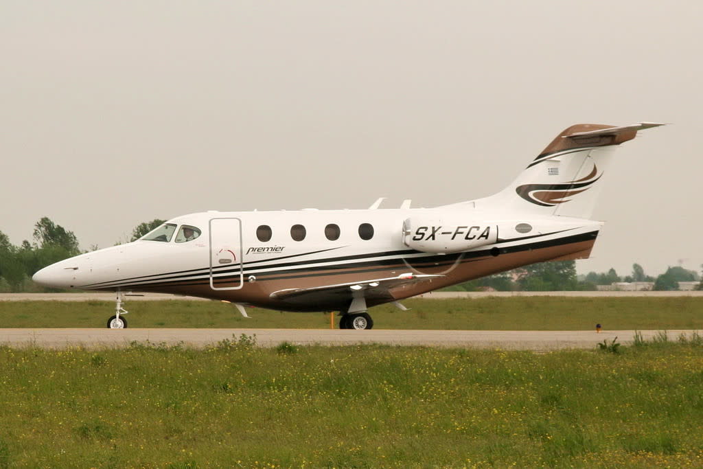 Private Hawker Beechcraft Corp 390 Premier 1A