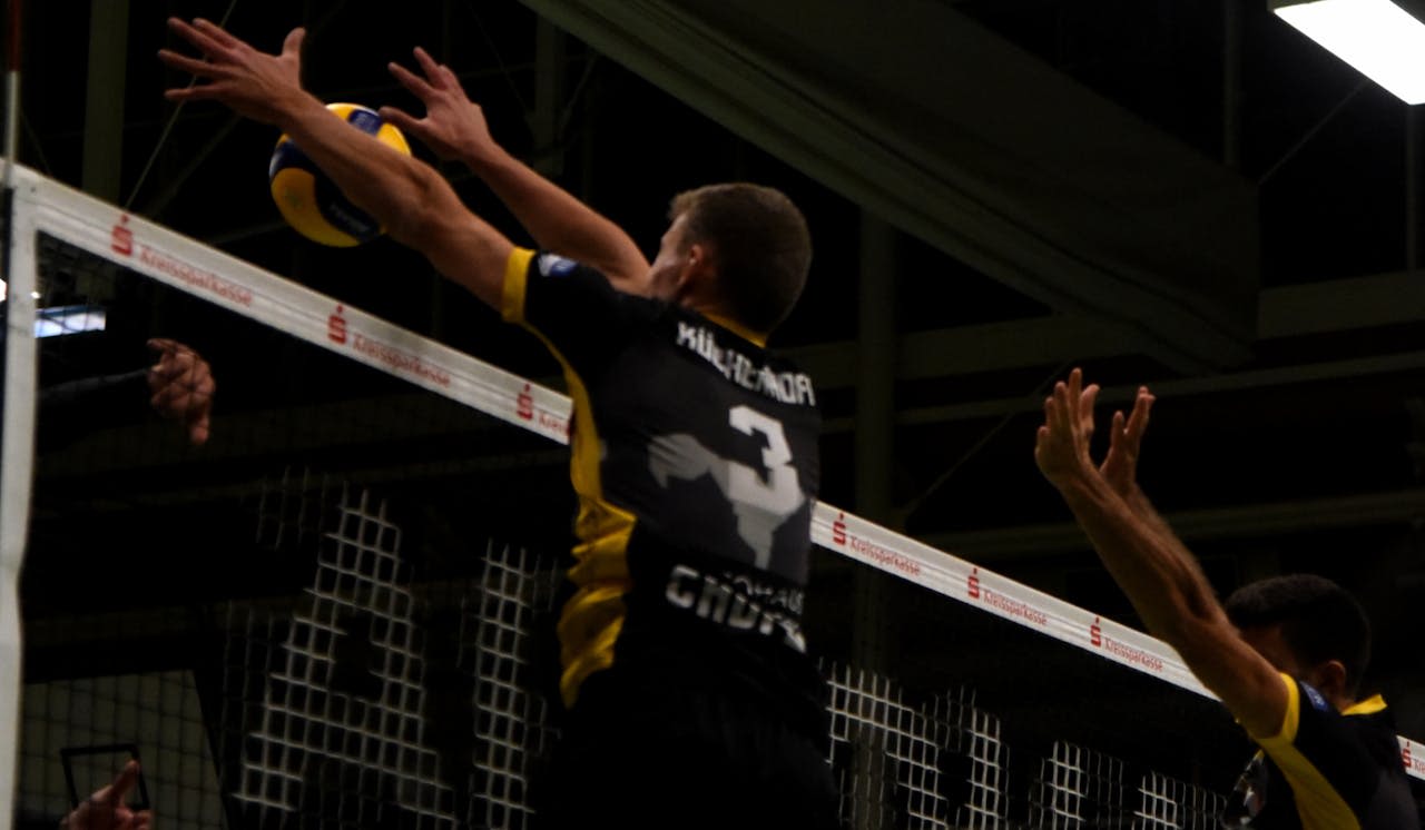 Grafing gegen Dresden - Foto:  Lothar F.