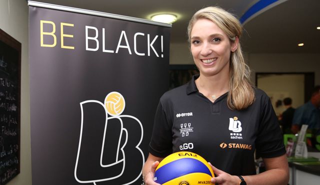 Jeanine Stoeten neue Mitte der Ladies in Black - Foto: Ladies in Black