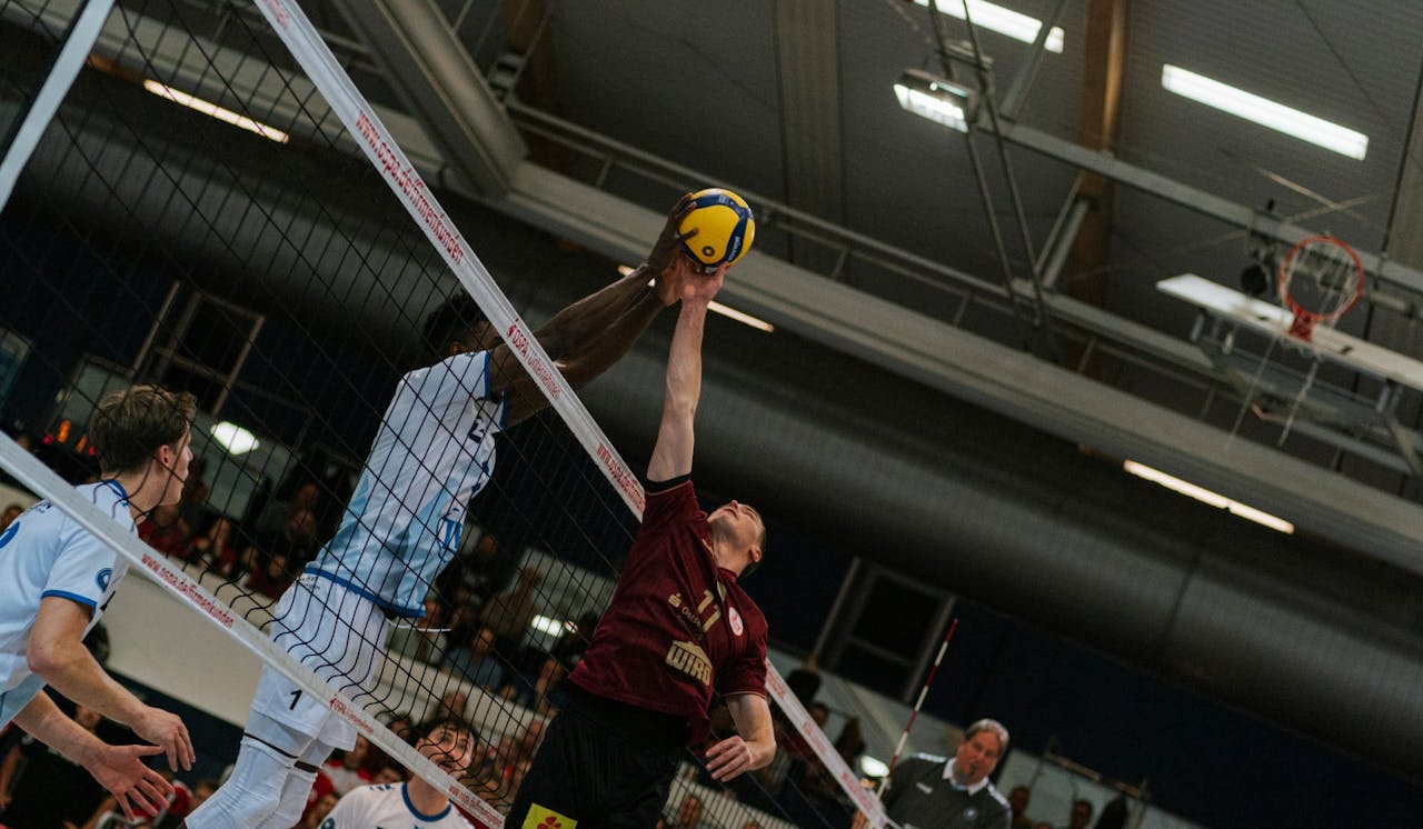 VfB zieht ins Viertelfinale ein - Foto:  Thoren Arlt