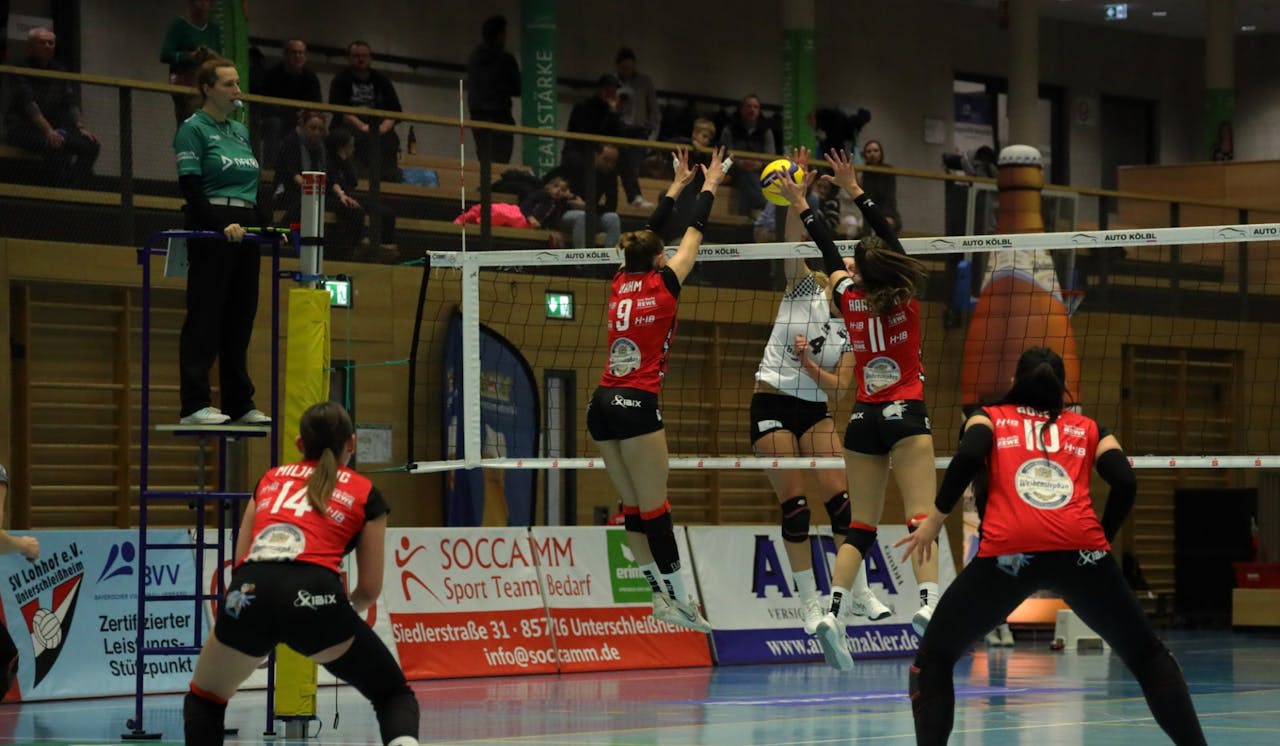 Drei hart umkämpfte Punkte für Lohhof - Foto:  Robert Burschik