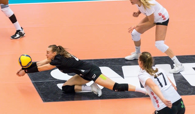 Den Deutschen Meister zu Gast Foto: Schwarz-Weiß Erfurt (Sebastian Schmidt) Den Deutschen Meister zu Gast - Foto: Schwarz-Weiß Erfurt (Sebastian Schmidt)