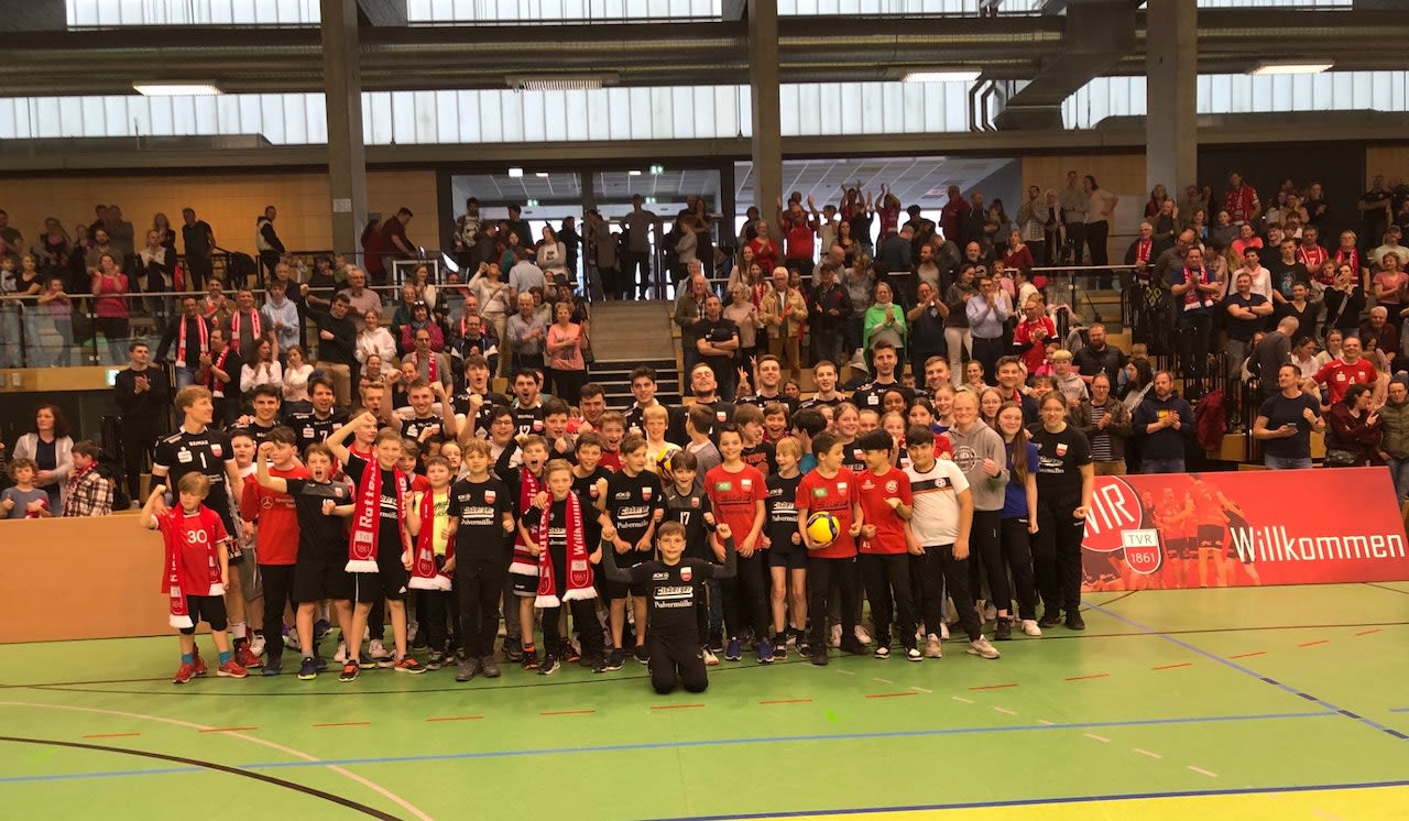 Klassenerhalt gesichert Foto: Timo Baur Klassenerhalt gesichert - Foto: Timo Baur