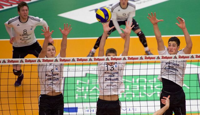 YoungStars gewinnen hellwach mit 3:0 Foto: Günter Kram YoungStars gewinnen hellwach mit 3:0 - Foto: Günter Kram