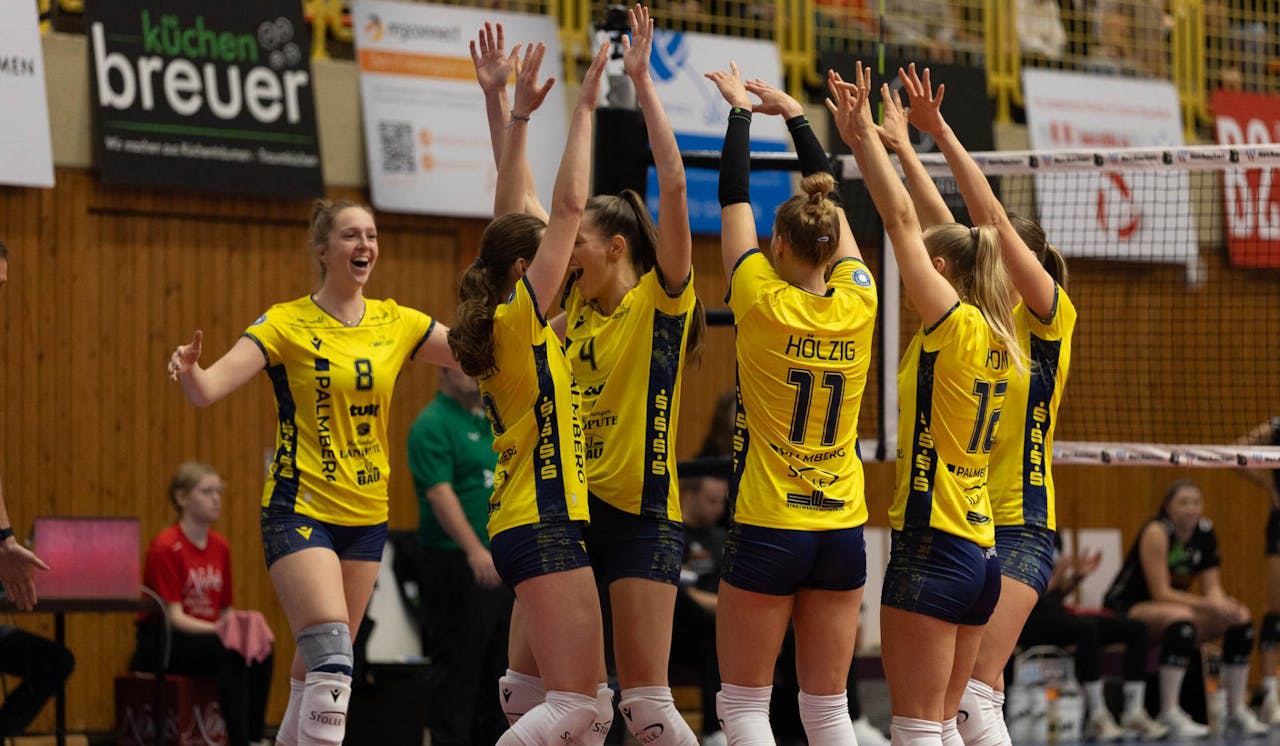 SSC empfängt Ladies in Black Aachen - Foto:  Michael Dittmer