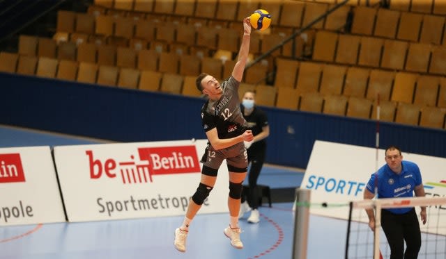 Netzhoppers und Mönnich trennen sich Foto: Oliver Schwandt Netzhoppers und Mönnich trennen sich - Foto: Oliver Schwandt