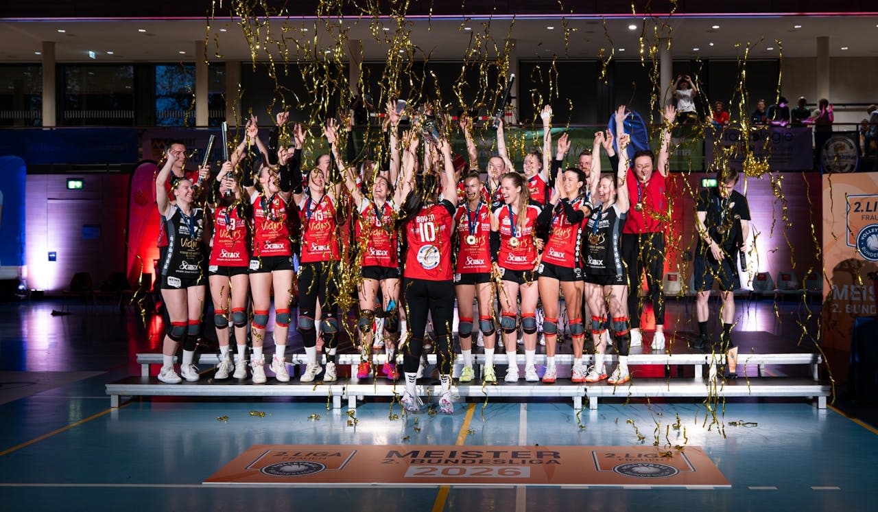 SV Lohhof krönt Traumsaison mit Derby-Sieg - Foto:  David Löffler