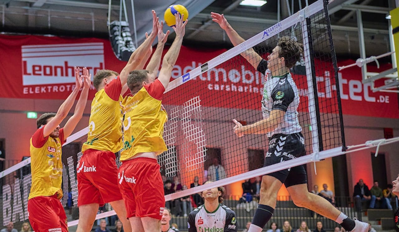 Zu spätes Spektakel - Foto:  Andreas Arndt