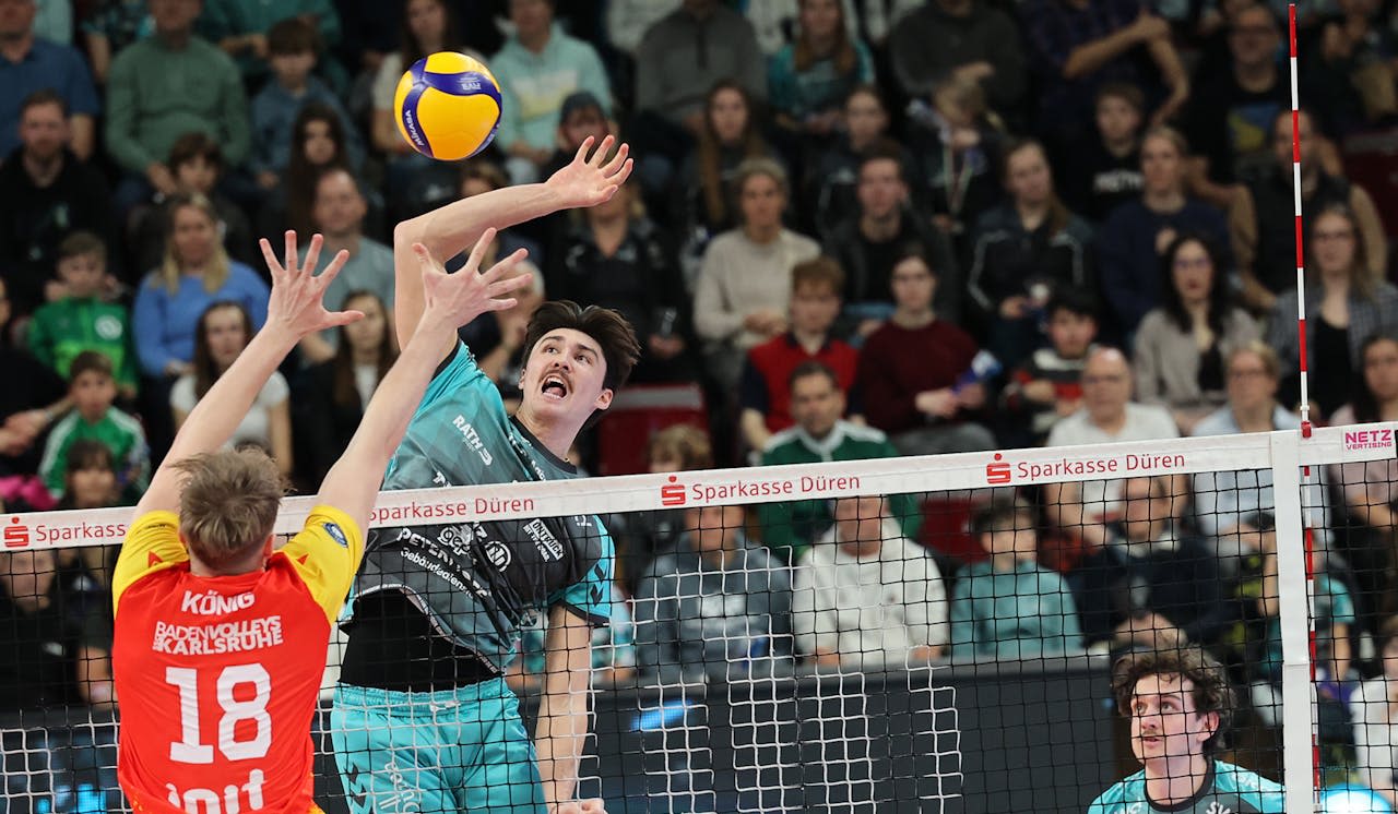 Düren: Nichts zugelassen gegen Karlsruhe - Foto:  powervolleys