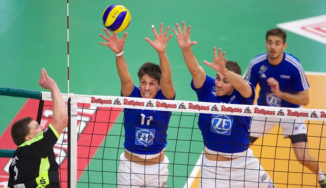 Friedrichshafen holt das 3:0 Foto: Günter Kram Friedrichshafen holt das 3:0 - Foto: Günter Kram
