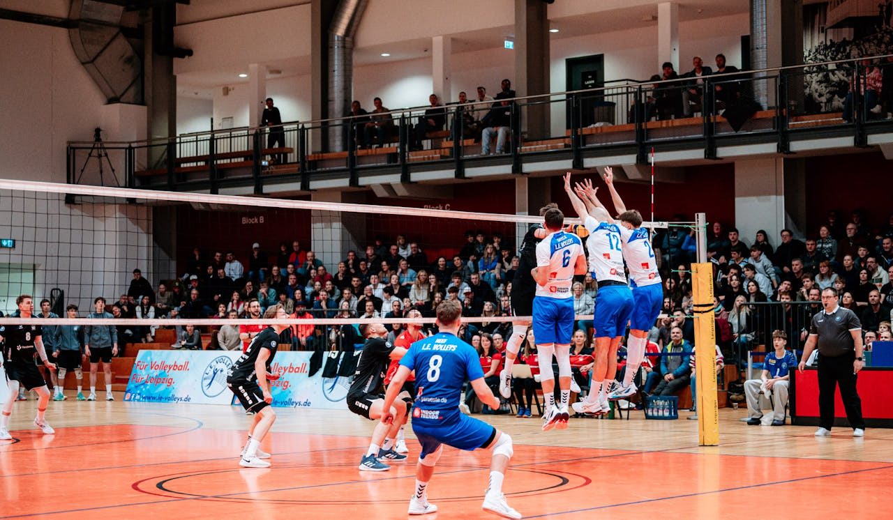 Emotionales Sachsen-Derby in Leipzig - Foto:  Paul Schmidt