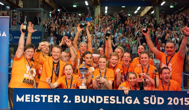 NawaRo Straubing nominiert als Mannschaft des Jahres 2014 in Niederbayern Foto: German Popp NawaRo Straubing nominiert als Mannschaft des Jahres 2014 in Niederbayern - Foto: German Popp