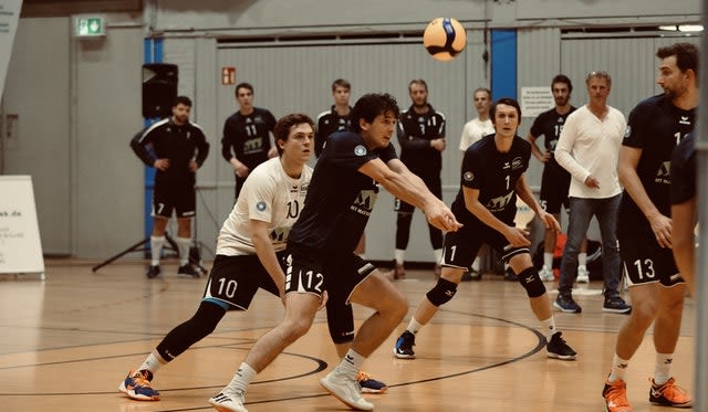USC verliert 1:3 gegen Schüttorf Foto: Frank Brügger USC verliert 1:3 gegen Schüttorf - Foto: Frank Brügger