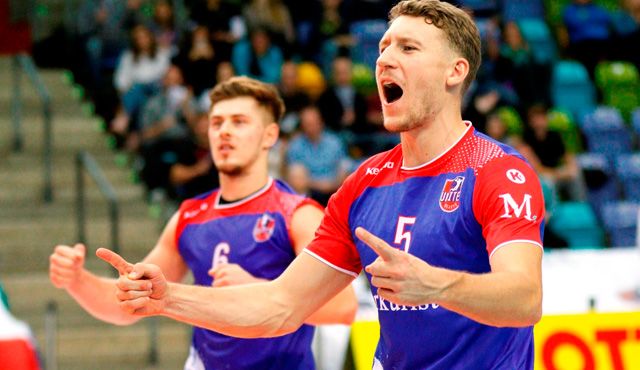 Erster Heim-Aufschlag am 22. Oktober gegen Solingen Foto: United Volleys/Gregor Biskup Erster Heim-Aufschlag am 22. Oktober gegen Solingen - Foto: United Volleys/Gregor Biskup