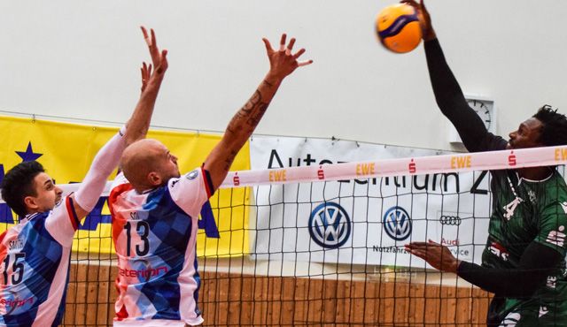 Netzhoppers KW-Bestensee unterliegen im Heimspiel - Foto: Dagmar Jaschen