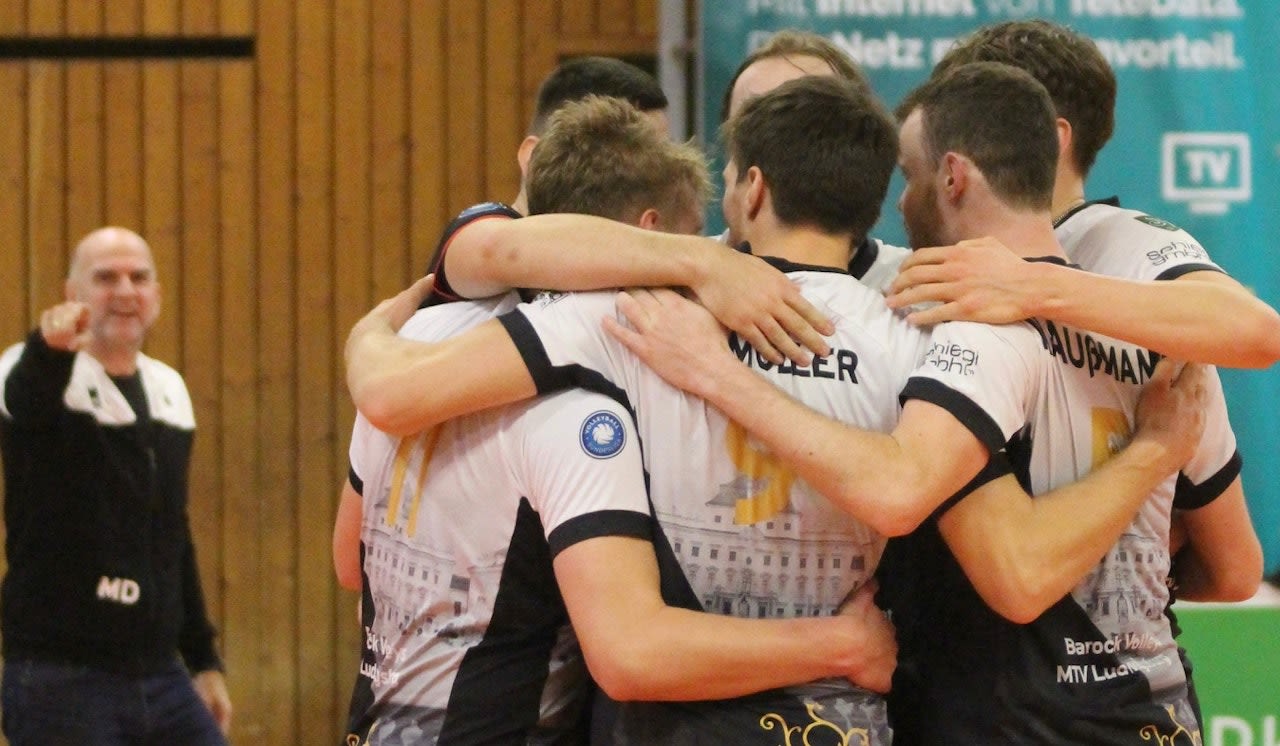 Erster Härtetest gegen den Meister - Foto:  Stefanie Keppler