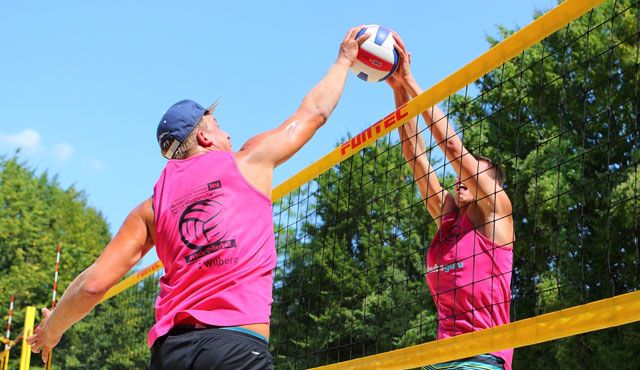 Die besten Westdeutschen Mixed-Teams auf Holzwickeder Beach-Courts - Foto: Klaus Kuhne