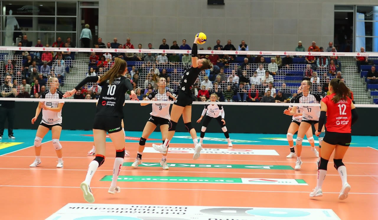 Souveräner Sieg im Ostderby gegen Erfurt Foto: Denis Trapp Souveräner Sieg im Ostderby gegen Erfurt - Foto: Denis Trapp
