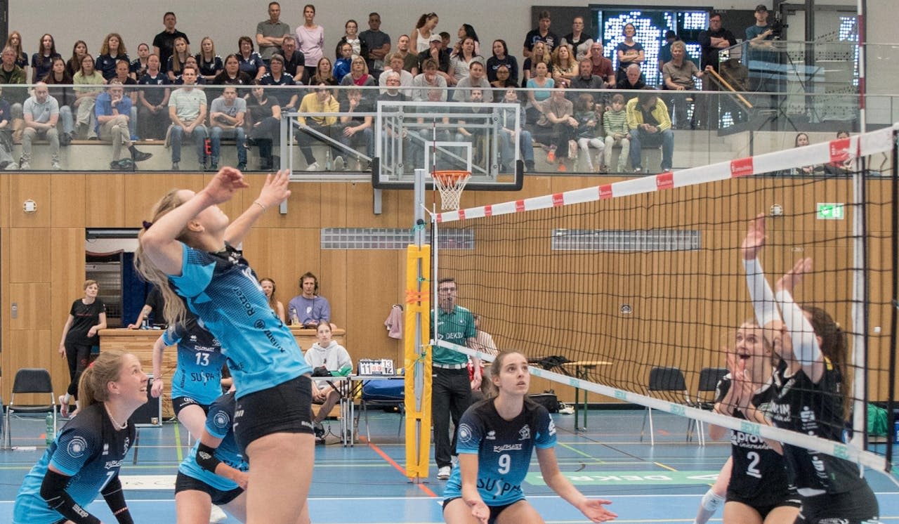 Erstes Spiel - Erster Sieg - Foto:  Fotograf: Stephan Lehmphul