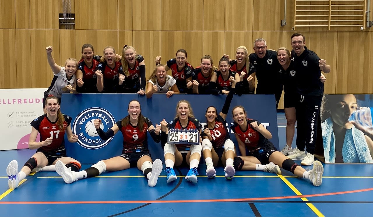 Traumstart in der 2. Bundesliga Foto: Barock Volleys MTV Ludwigsburg Traumstart in der 2. Bundesliga - Foto: Barock Volleys MTV Ludwigsburg