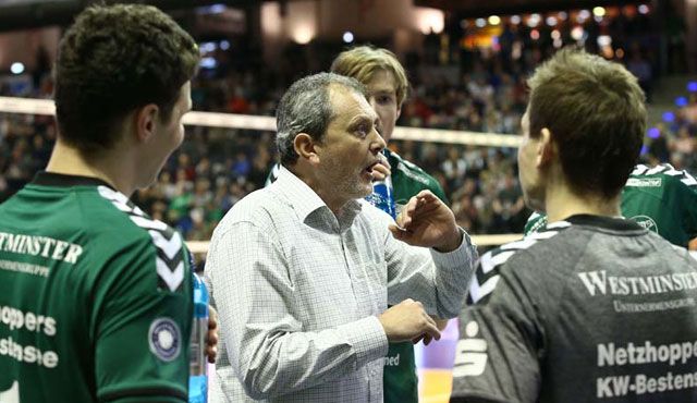 Ex-SCCer kommt in den Volleyballtempel Foto: Eckhard Herfet Ex-SCCer kommt in den Volleyballtempel - Foto: Eckhard Herfet