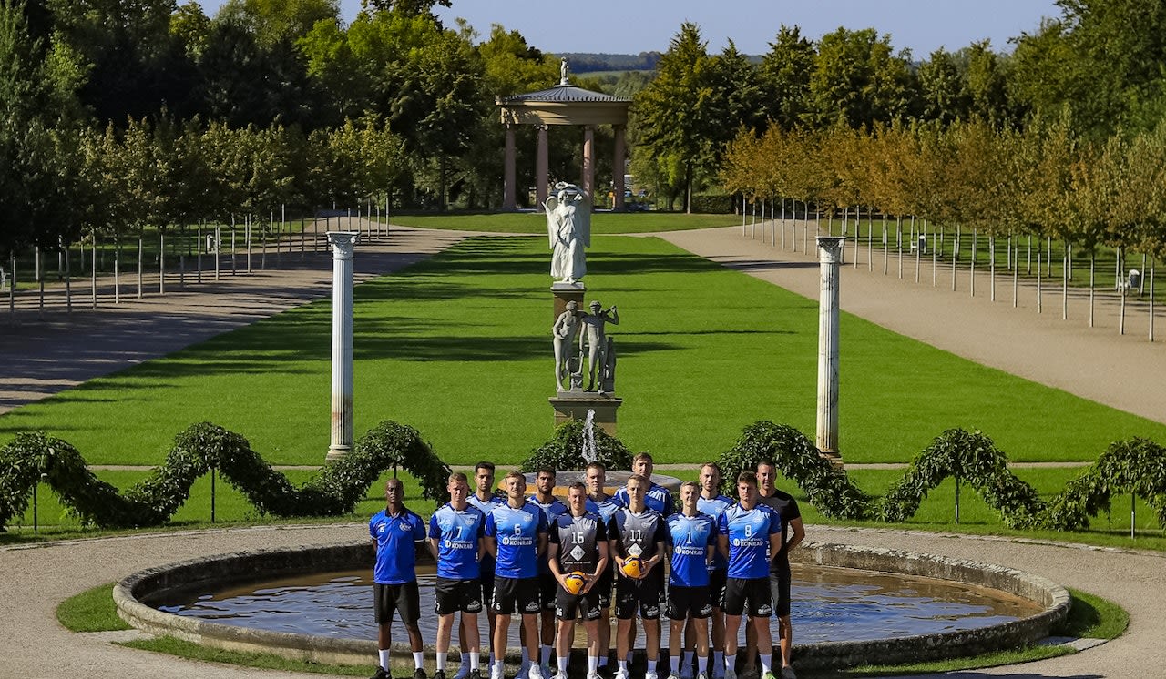 Aufsteiger zum Heimauftakt erwartet - Foto:  Jule Züge