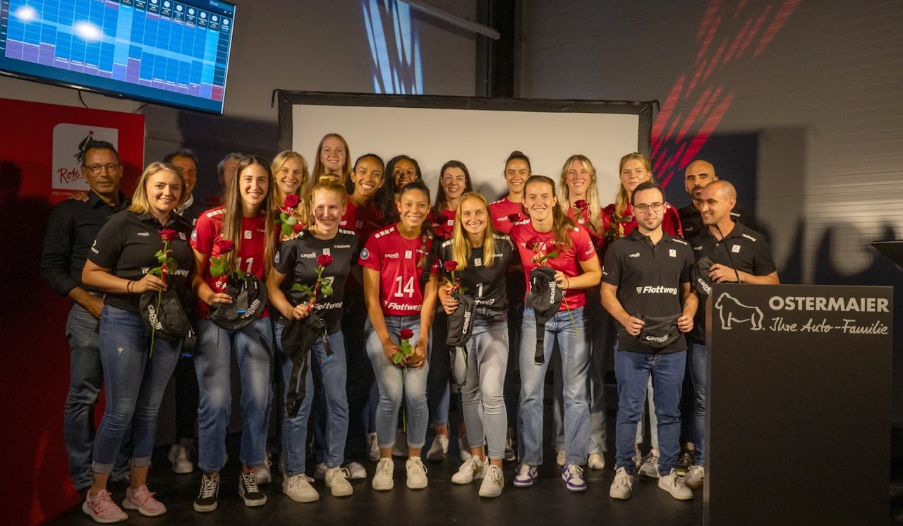 Saison-Opening in feierlichem Rahmen - Foto:  Rote Raben Vilsbiburg