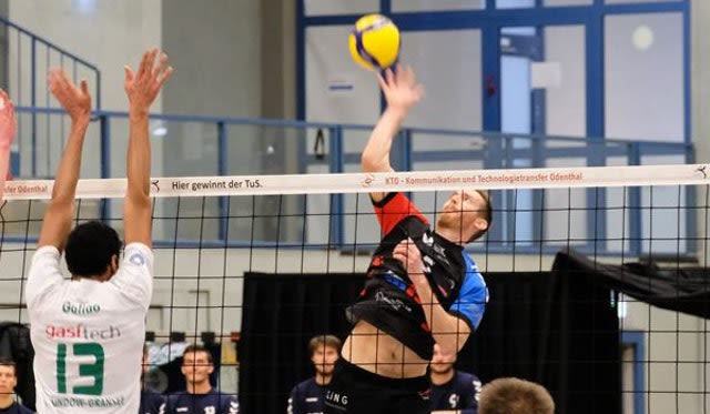 Mondorf empfängt den amtierenden Meister Foto: Rotkäppchen Mondorf empfängt den amtierenden Meister - Foto: Rotkäppchen
