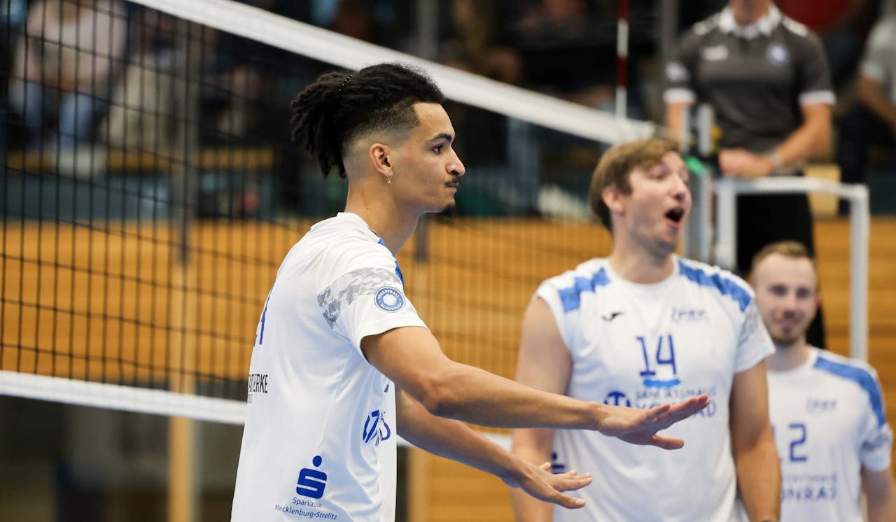 PSV kann gegen Mondorf nur kurz hoffen - Foto:  Wencke Hinterschuster