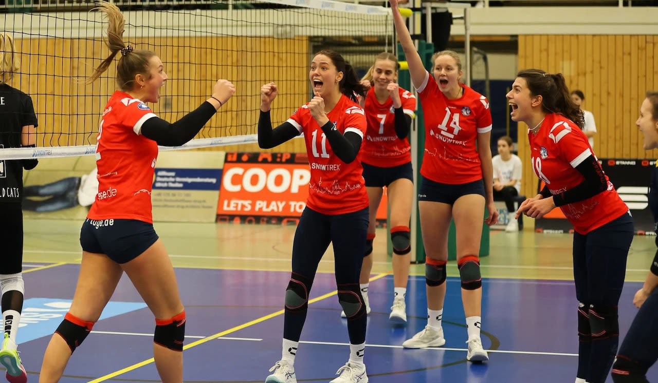 DSHS SnowTrex Köln gelingt Revanche gegen Stralsunder Wildcats Foto: Florian Zons DSHS SnowTrex Köln gelingt Revanche gegen Stralsunder Wildcats - Foto: Florian Zons