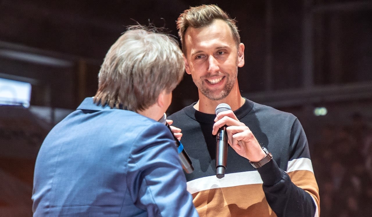 HALL OF FAME: Der Linkshänder ist Nummer Fünf

 - Foto: Andreas Gora