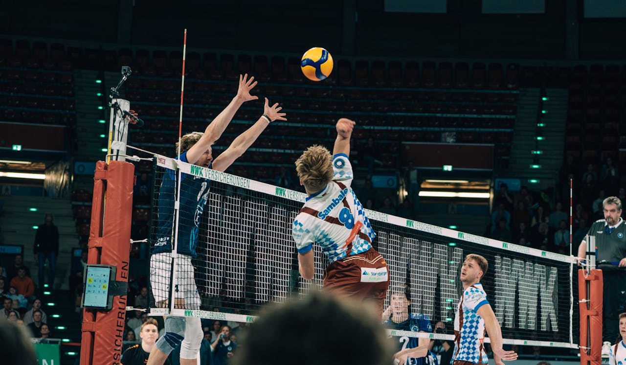 Volle Ausbeute gegen Herrsching - Foto:  WWK Volleys Herrsching