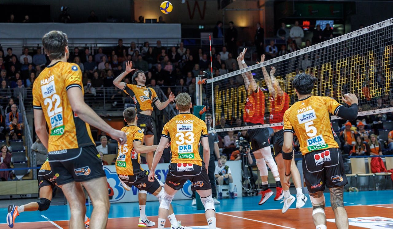 Pokalpflicht am Ammersee - Foto: Andreas Gora