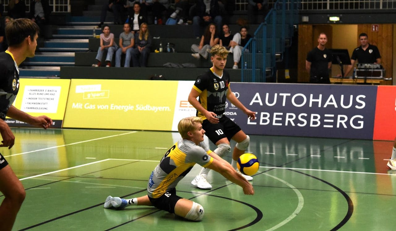 3:0 Sieg der Grafinger gegen VC Juniors - Foto:  TSV Grafing Volleyball